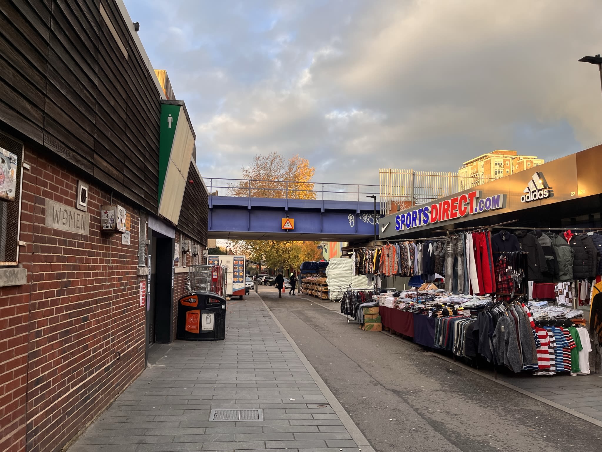 Showing Sports Direct - planned site for the Tower
